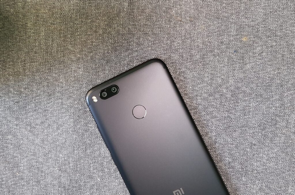Xiaomi Mi A1: Unboxing and Initial Impression