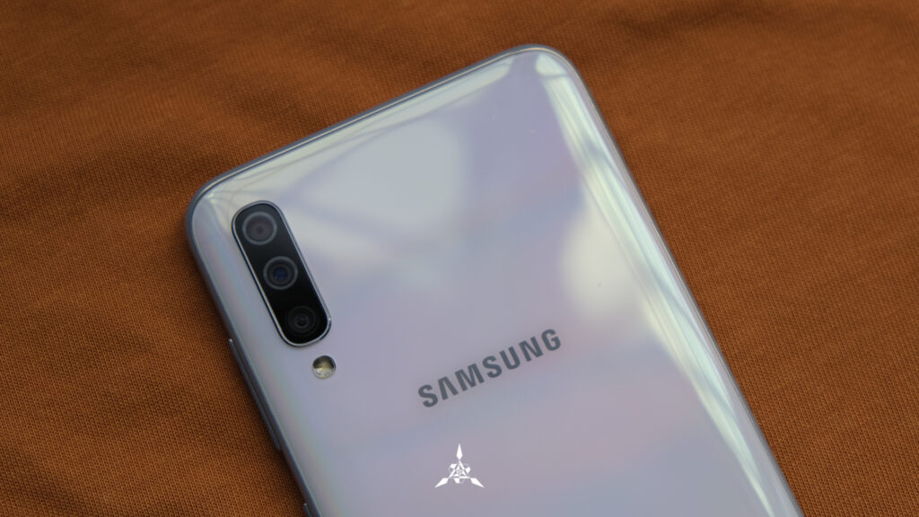 Samsung Galaxy A50 Review: Mid Tier Attempt