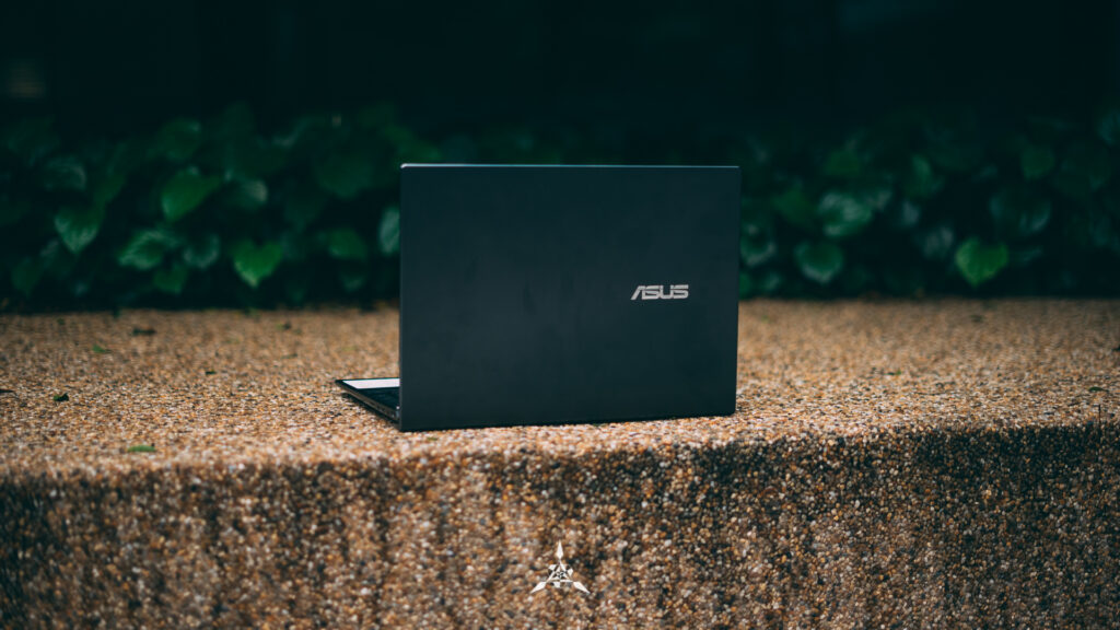 ASUS Zenbook 14X OLED Review: Turning the Tables