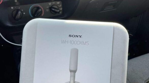 Sony WH-1000XM5 leak cover