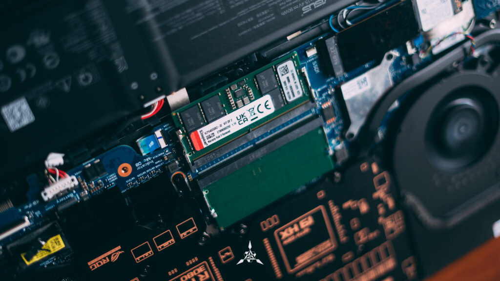 Choosing the right DDR5 RAM for Your Laptop (feat. Kingston KCP DDR5 RAM Review)